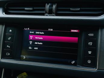 Jaguar XF 3.0d V6 S Auto Euro 6 (s/s) 4dr