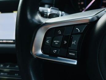 Jaguar XF 3.0d V6 S Auto Euro 6 (s/s) 4dr