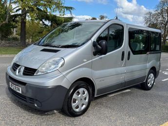 Renault Trafic 2.0 dCi SL27 Crew Van QS6 L1 H1 4dr (Phase 3, 6 Seats)