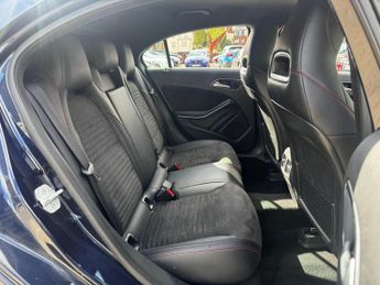 Mercedes-Benz A Class 1.5 A180d AMG Line 7G-DCT Euro 6 (s/s) 5dr