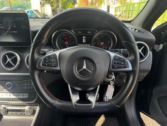 Mercedes-Benz A Class 1.5 A180d AMG Line 7G-DCT Euro 6 (s/s) 5dr