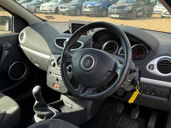 Renault Clio 1.5 dCi Dynamique TomTom Euro 5 3dr