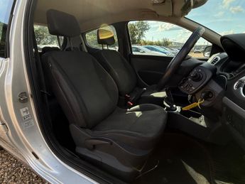 Renault Clio 1.5 dCi Dynamique TomTom Euro 5 3dr