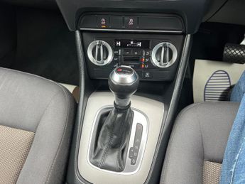 Audi Q3 2.0 TDI SE S Tronic quattro Euro 5 (s/s) 5dr
