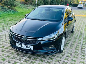 Vauxhall Astra 1.0i Turbo ecoTEC SRi Nav Hatchback 5dr Petrol Manual Euro 6 (s/