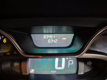 Renault Captur 1.2 TCe ENERGY Signature Nav Auto Euro 6 (s/s) 5dr