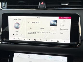 Land Rover Range Rover Evoque 2.0 D180 R-Dynamic SE Auto 4WD Euro 6 (s/s) 5dr