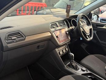 Volkswagen Tiguan Allspace 2.0 TDI SE Nav DSG 4Motion Euro 6 (s/s) 5dr
