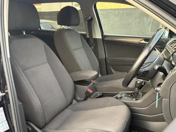 Volkswagen Tiguan Allspace 2.0 TDI SE Nav DSG 4Motion Euro 6 (s/s) 5dr