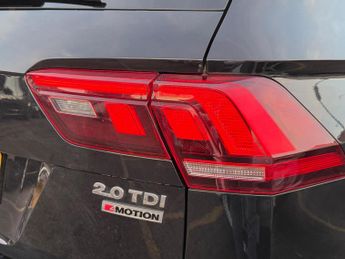 Volkswagen Tiguan Allspace 2.0 TDI SE Nav DSG 4Motion Euro 6 (s/s) 5dr