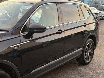 Volkswagen Tiguan Allspace 2.0 TDI SE Nav DSG 4Motion Euro 6 (s/s) 5dr