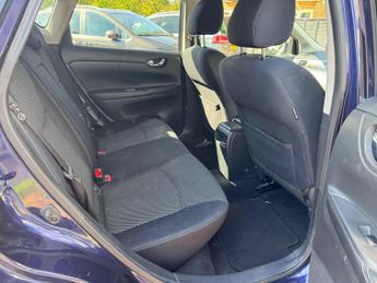 Nissan Pulsar 1.2 DIG-T n-tec XTRON Euro 5 (s/s) 5dr Euro 5