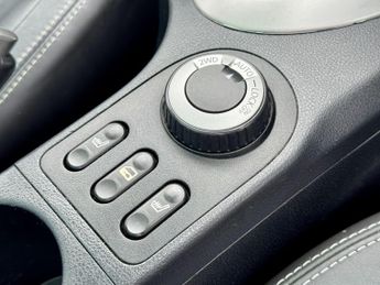 Nissan Qashqai+2 2.0 Tekna CVT 4WD Euro 4 5dr