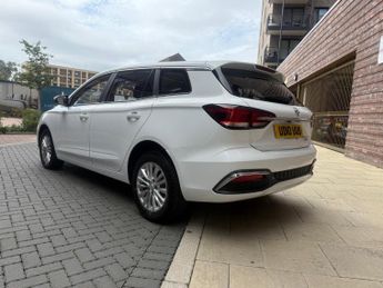 MG MG5 52.5kWh Excite Auto 5dr