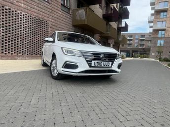 MG MG5 52.5kWh Excite Auto 5dr