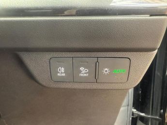 Audi Q4 e-tron 40 S line Auto 5dr 82kWh
