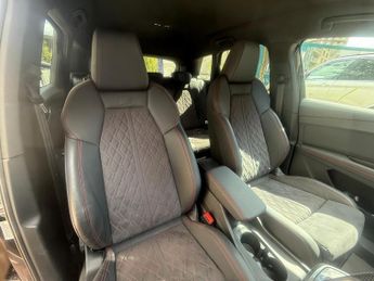 Audi Q4 e-tron 40 S line Auto 5dr 82kWh