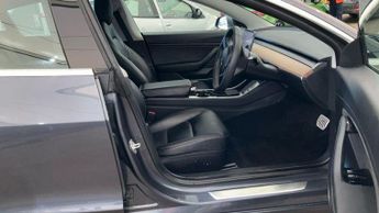Tesla Model 3 (Dual Motor) Performance Auto 4WDE 4dr (Performance Upgrade)