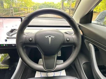 Tesla Model 3 (Dual Motor) Performance Auto 4WDE 4dr (Performance Upgrade)