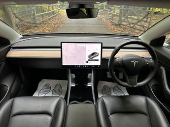 Tesla Model 3 (Dual Motor) Performance Auto 4WDE 4dr (Performance Upgrade)