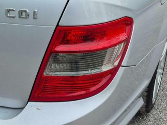Mercedes-Benz C Class 2.1 C200 CDI Sport Auto Euro 4 5dr