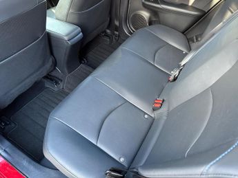 Toyota Prius 1.8h Business Auto Euro6 5dr