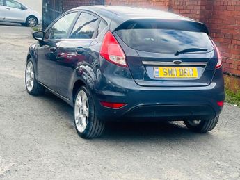 Ford Fiesta 1.6 Titanium Powershift Euro 5 5dr