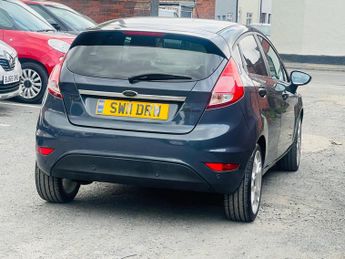Ford Fiesta 1.6 Titanium Powershift Euro 5 5dr