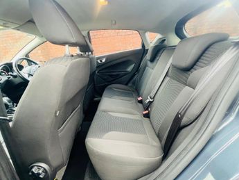 Ford Fiesta 1.6 Titanium Powershift Euro 5 5dr