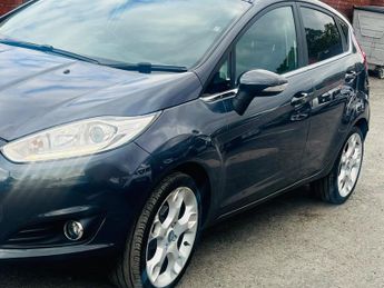Ford Fiesta 1.6 Titanium Powershift Euro 5 5dr