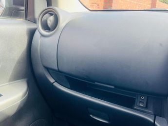 Nissan Micra 1.2 Acenta CVT Euro 5 5dr