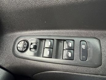 VAUXHALL COMBO LIFE SE S/S