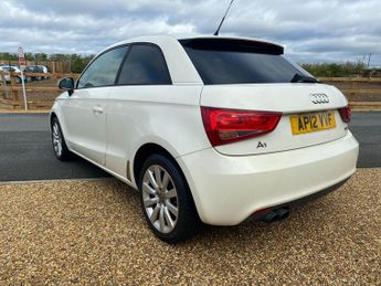 Audi A1 1.4 TFSI Sport Hatchback 3dr Petrol S Tronic Euro 5 (s/s) (122 p