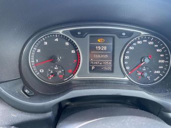 Audi A1 1.4 TFSI Sport Hatchback 3dr Petrol S Tronic Euro 5 (s/s) (122 p