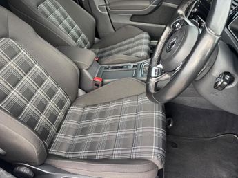 Volkswagen Golf 2.0 TDI GTD DSG Euro 6 (s/s) 5dr
