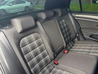 Volkswagen Golf 2.0 TDI GTD DSG Euro 6 (s/s) 5dr