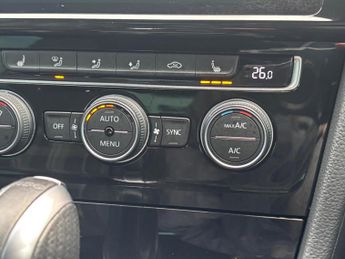 Volkswagen Golf 2.0 TDI GTD DSG Euro 6 (s/s) 5dr