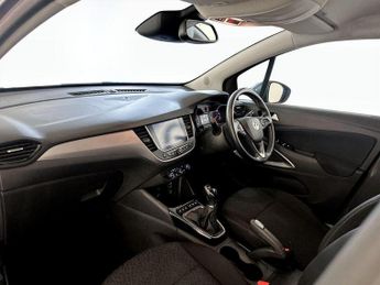 Vauxhall Crossland X 1.6 Turbo D ecoTEC SE Nav Euro 6 (s/s) 5dr