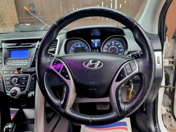 Hyundai i30 1.6 Active Auto Euro 5 5dr