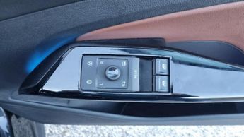 VOLKSWAGEN ID4 LIFE ELECTRIC ESTATE LIFE 5DR Automatic