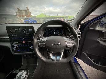 Hyundai Ioniq PREMIUM SE EV