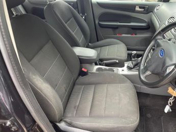 Ford Focus 1.6 TDCi DPF Sport 5dr