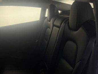 Tesla Model 3 (Dual Motor) Long Range Auto 4WDE 4dr