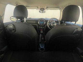 MINI Hatch 1.5 One Classic Steptronic Euro 6 (s/s) 3dr