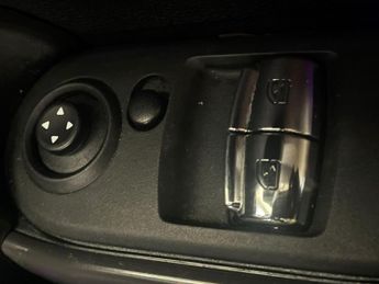 MINI Hatch 1.5 One Classic Steptronic Euro 6 (s/s) 3dr