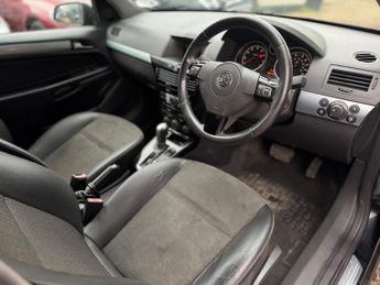 Vauxhall Astra 1.8i 16v Design 5dr