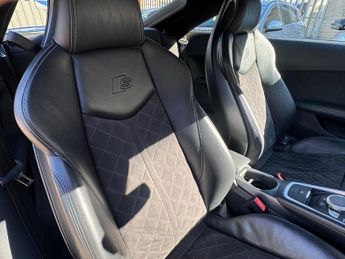 Audi TTS 2.0 TFSI S Tronic quattro Euro 6 (s/s) 3dr