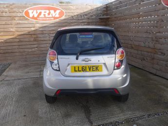 Chevrolet Spark 1.0i + Hatchback 5dr Petrol Manual Euro 5 (No a/c) (68 ps)