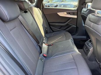 Audi A4 Avant 2.0 TDI ultra S line S Tronic Euro 6 (s/s) 5dr