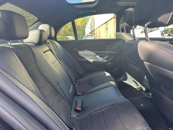 Mercedes-Benz E Class 2.0 E220d AMG Line (Premium) G-Tronic+ Euro 6 (s/s) 4dr